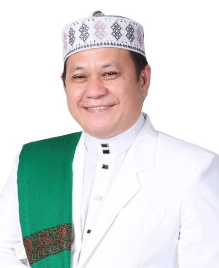 Foto Direktur Ust. H. Syofwatillah Mohzaib